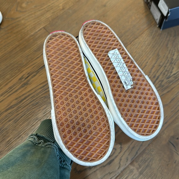 Simpson Vans - Picture 4 of 5